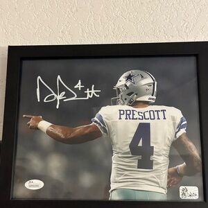 Dak Prescott signed photo framed 8x10 (JSA COA and Dak Prescott Hologram)